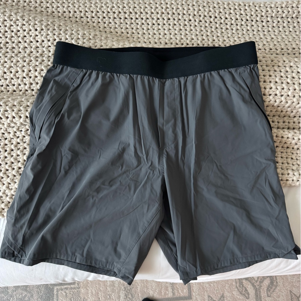 Ten Thousand Tactical shorts Medium 7”